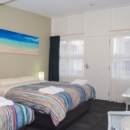 Campbell Town Hotel Motel Екстериор снимка