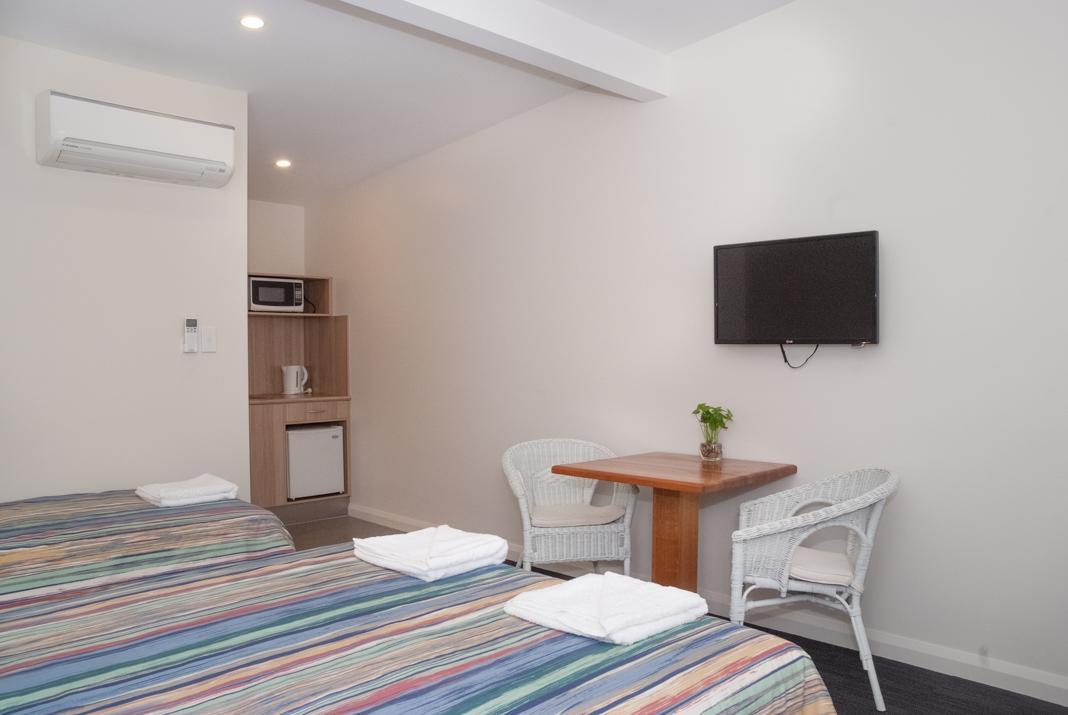 Campbell Town Hotel Motel Екстериор снимка